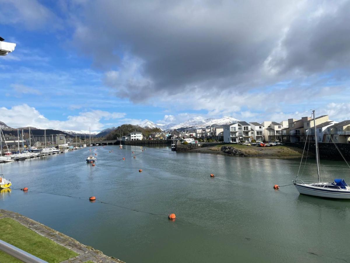 Portmadog, Oakley Wharf Apartman Porthmadog Kültér fotó